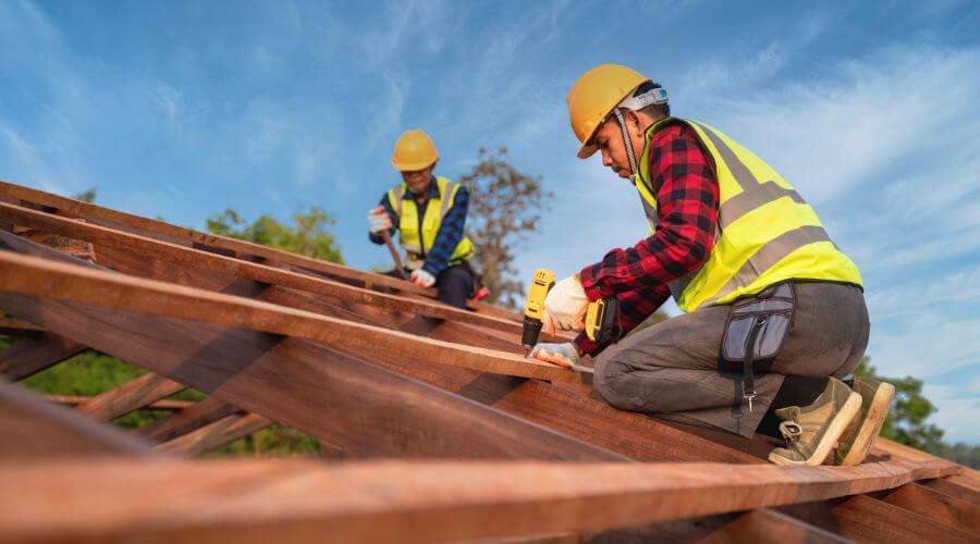 Expert Emergency Roof Repairs services in Slade, KY